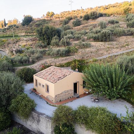 Bioagriturismo Antica Sena Milici 외부 사진