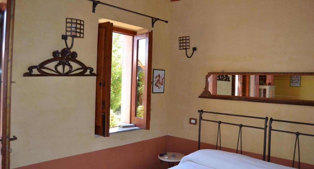 Bioagriturismo Antica Sena Milici 외부 사진