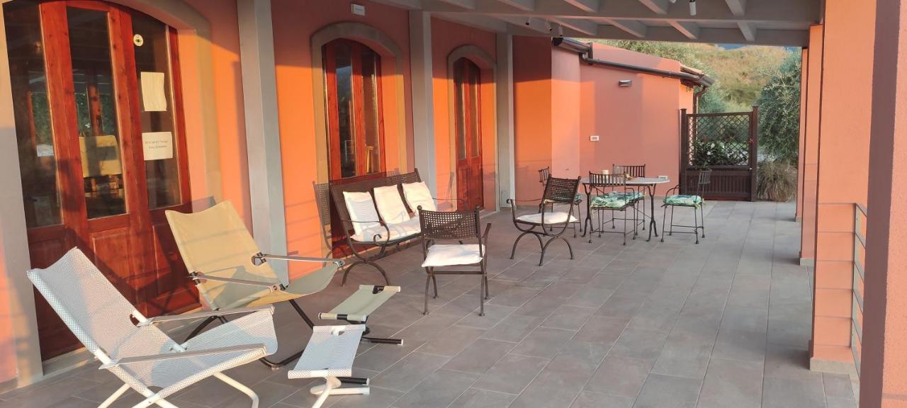 Bioagriturismo Antica Sena Milici 외부 사진